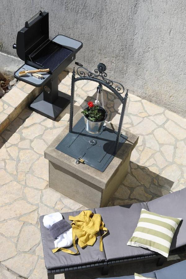 Holiday home House Marea With Jacuzzi *