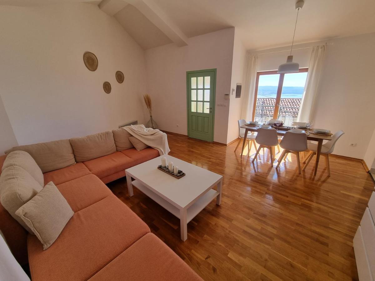 Holiday home House Marea With Jacuzzi