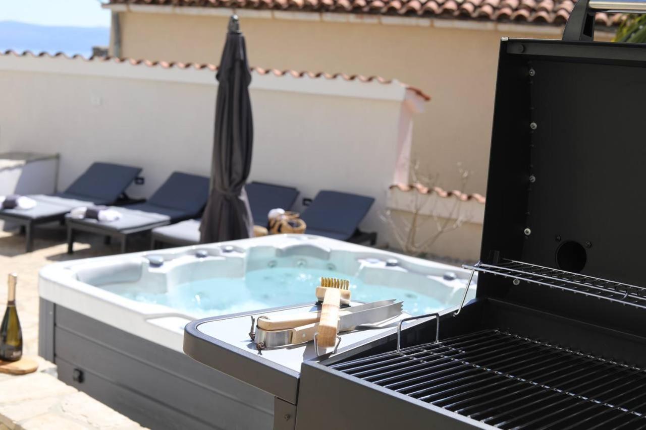 House Marea With Jacuzzi
